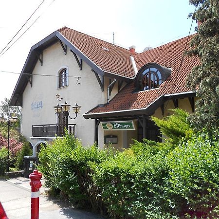 Peregrino Panzio Bed & Breakfast บูดาโอร์ช ภายนอก รูปภาพ