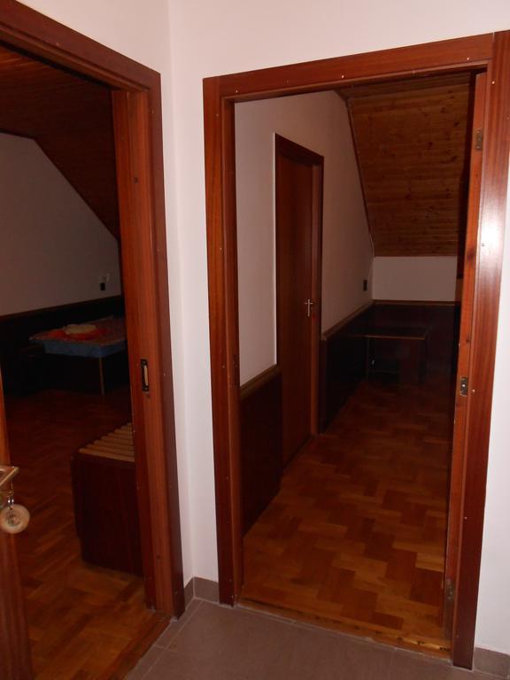 Peregrino Panzio Bed & Breakfast บูดาโอร์ช ห้อง รูปภาพ