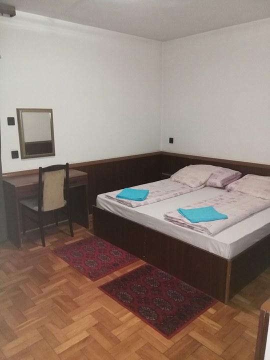 Peregrino Panzio Bed & Breakfast บูดาโอร์ช ภายนอก รูปภาพ